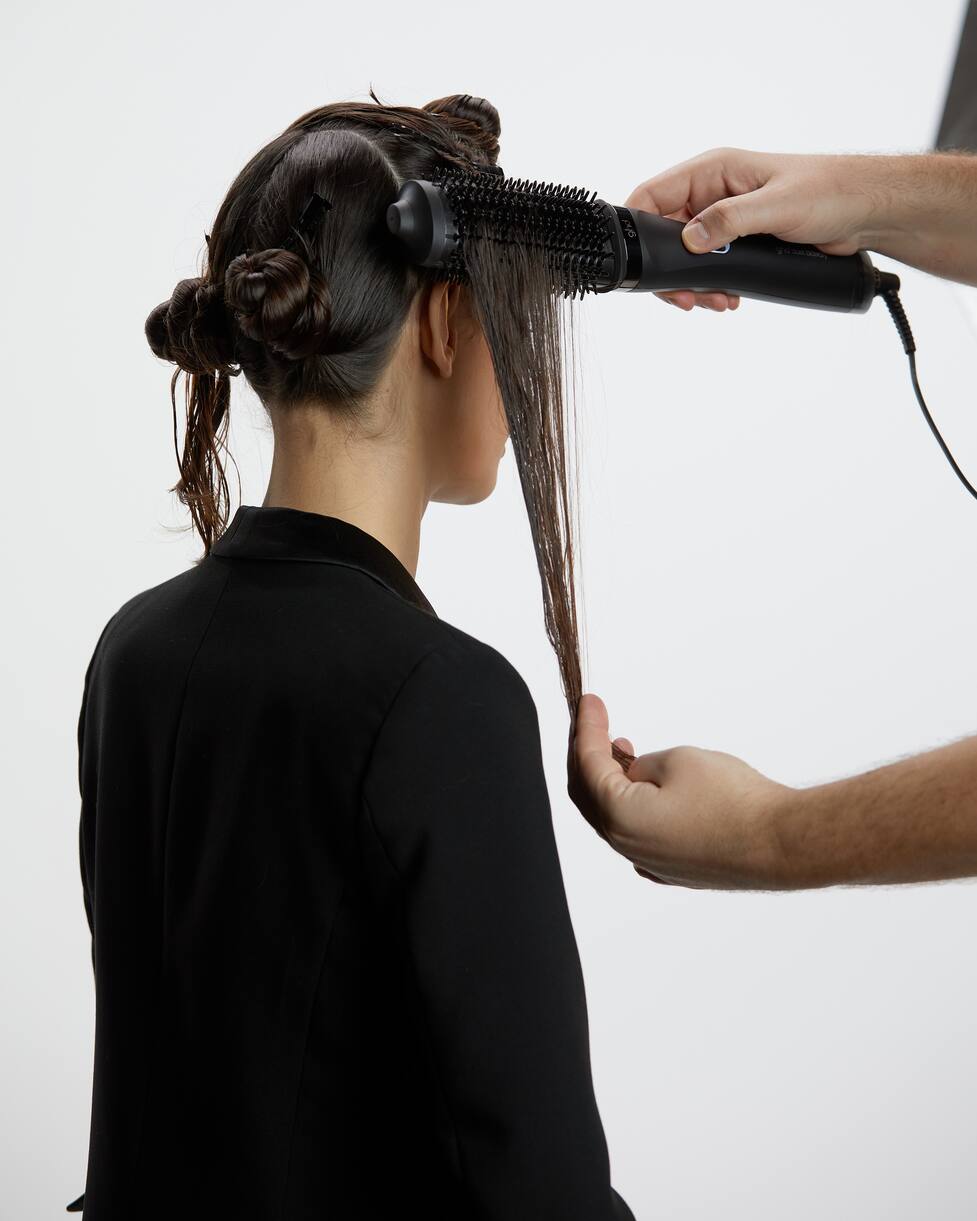 DUETBLOWDRY_90S_BLOW_OUT_Step_5@3x.jpg