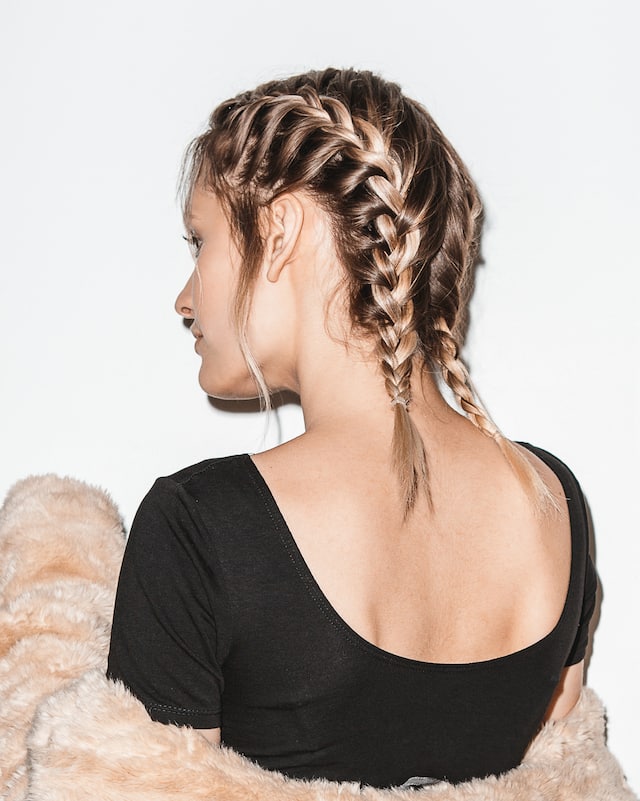 Hairstyles_Hub_Braid_Carousel_Image_Global.jpg