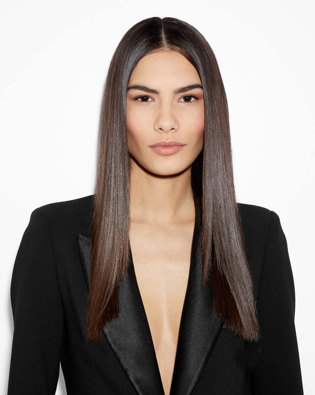 Hairstyles_Hub_Straight_Carousel_Image_NO