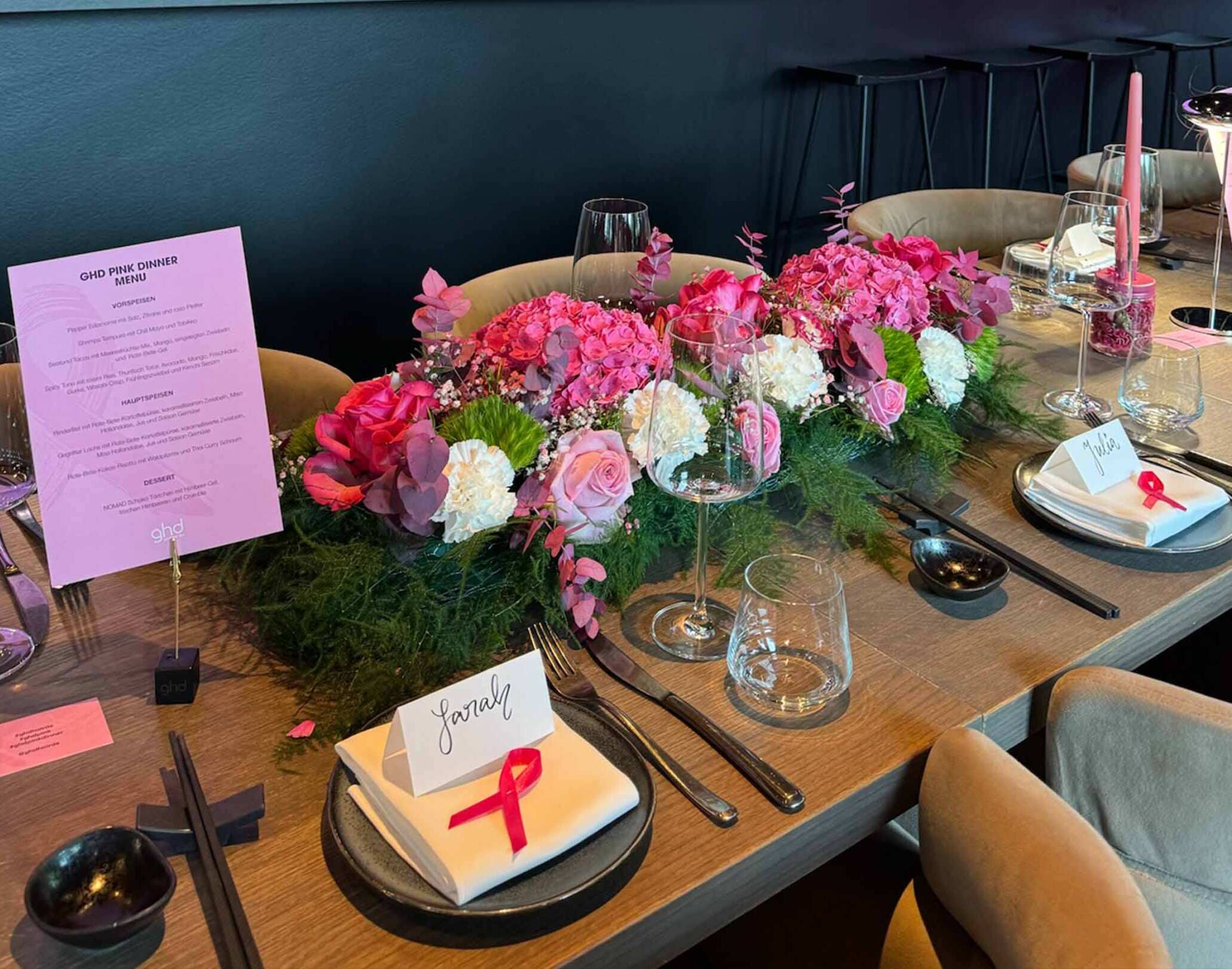 ghd Pink Dinner zur ghd Pink Kampagne