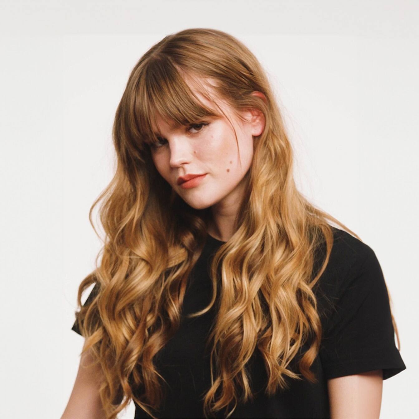 Style Deinen Pony mit dem ghd duet style Hot Air Styler