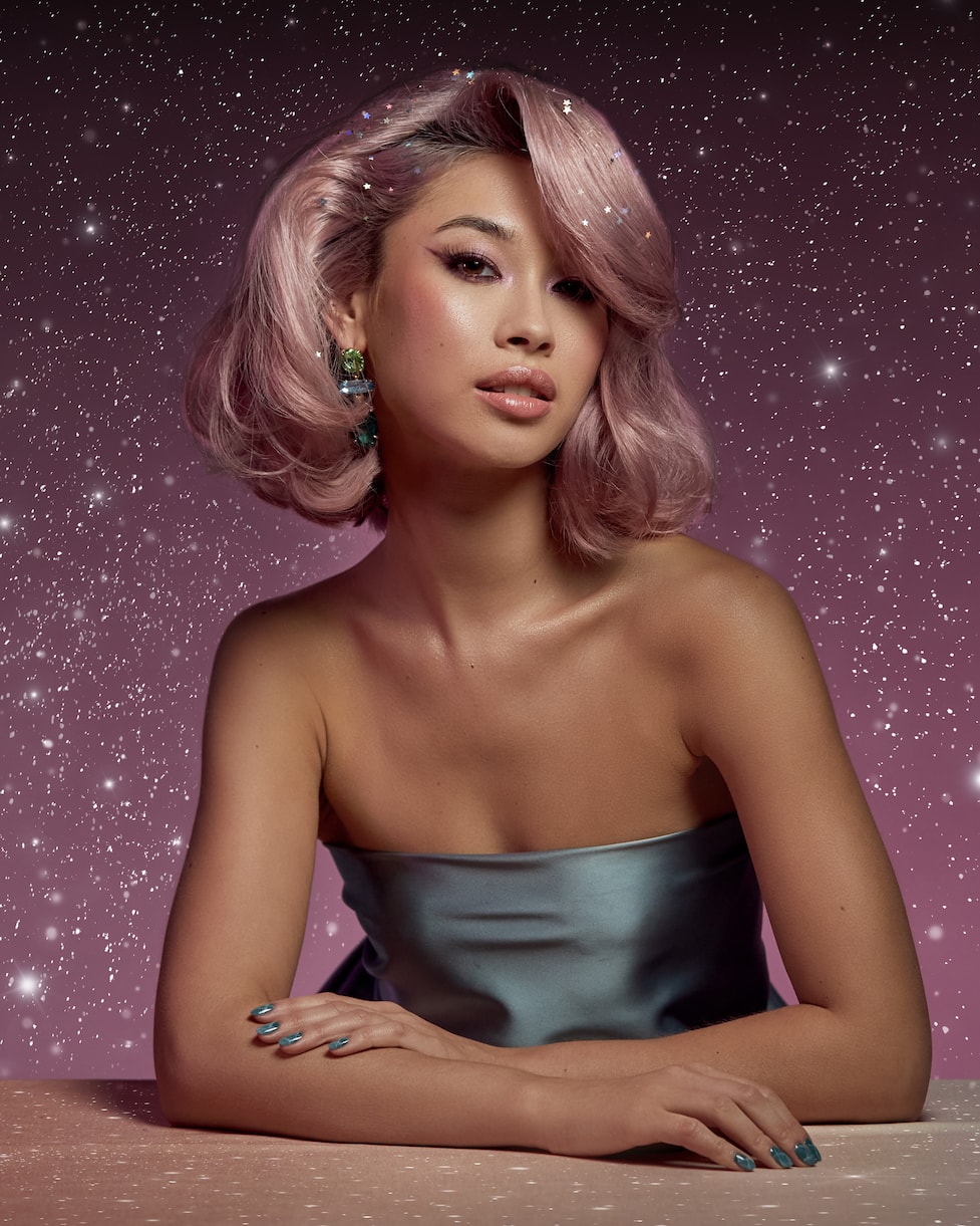 cómo hacer ondas con secador en pelo corto