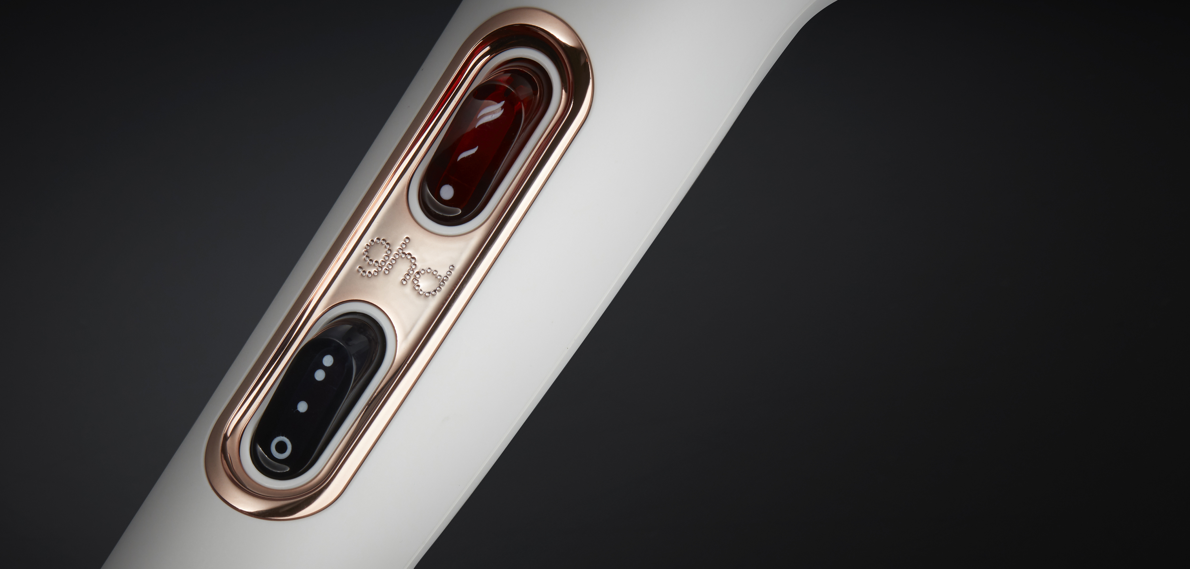 GHD HELIOS™ PROFESSIONAL HAIR DRYER IN WHITE GHD HELIOS™ PROFESSIONAL HAIR DRYER IN WHITE