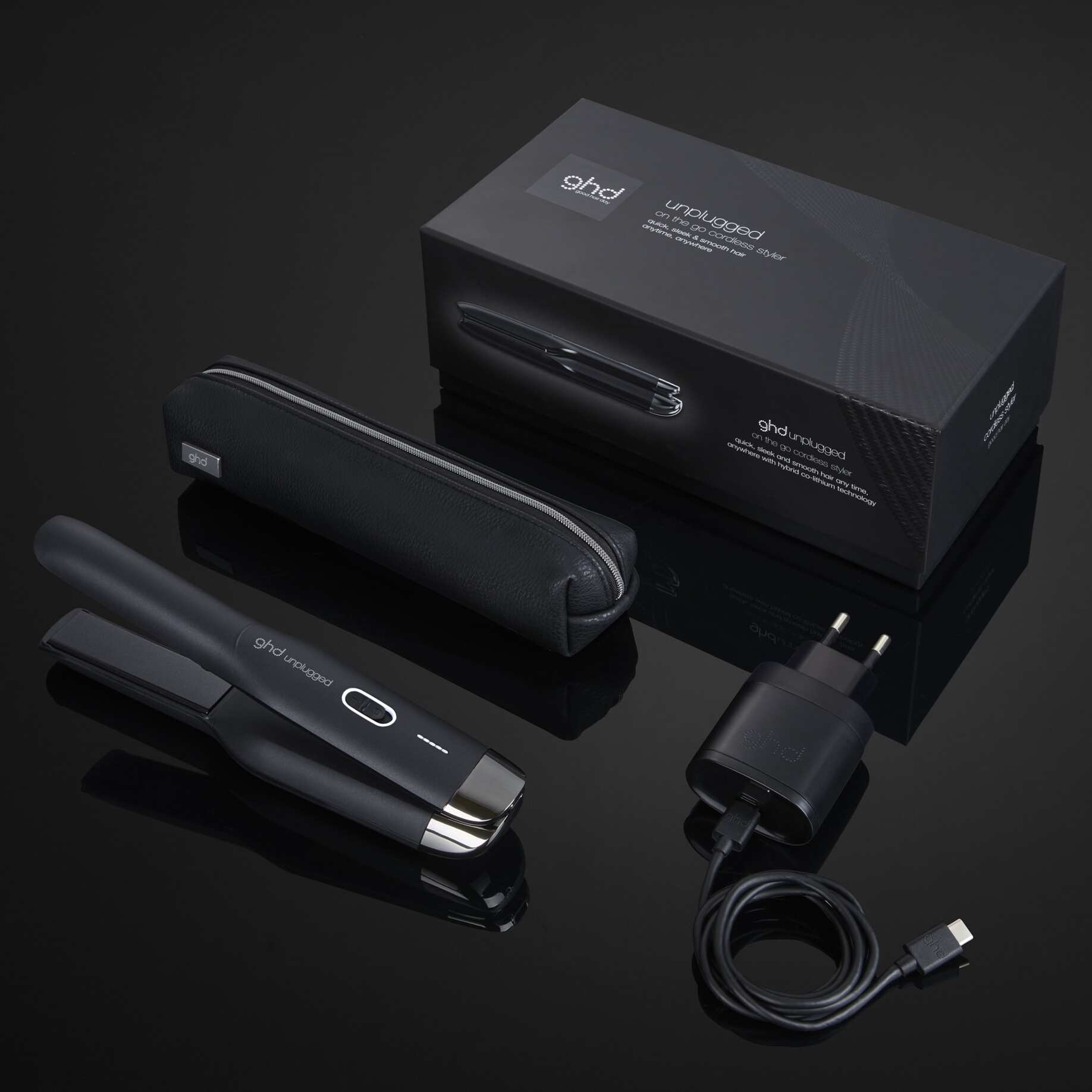 ghd unplugged™ kabelloses Glätteisen mit Karton und Zubehör