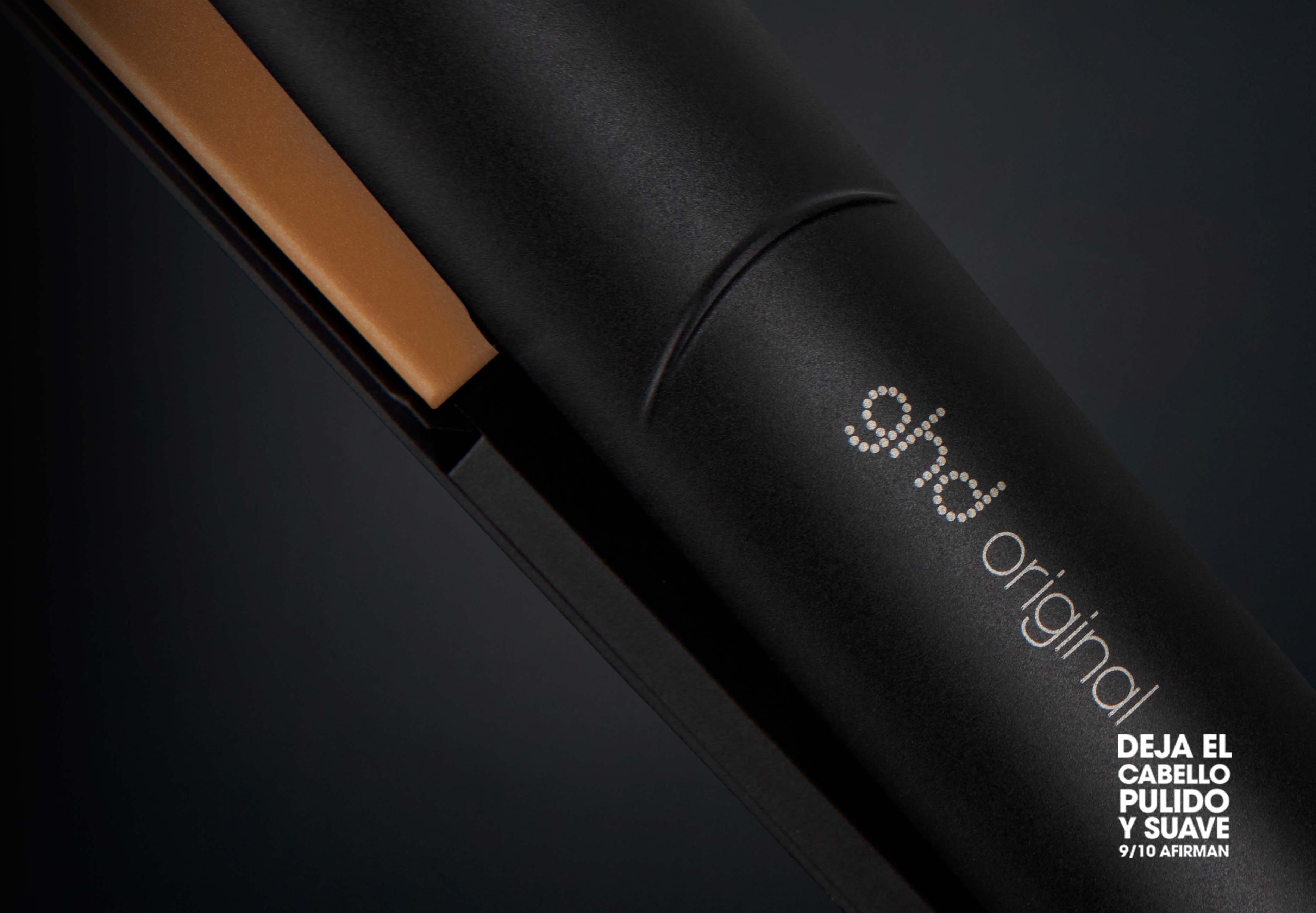 Logo ghd original en la plancha de pelo