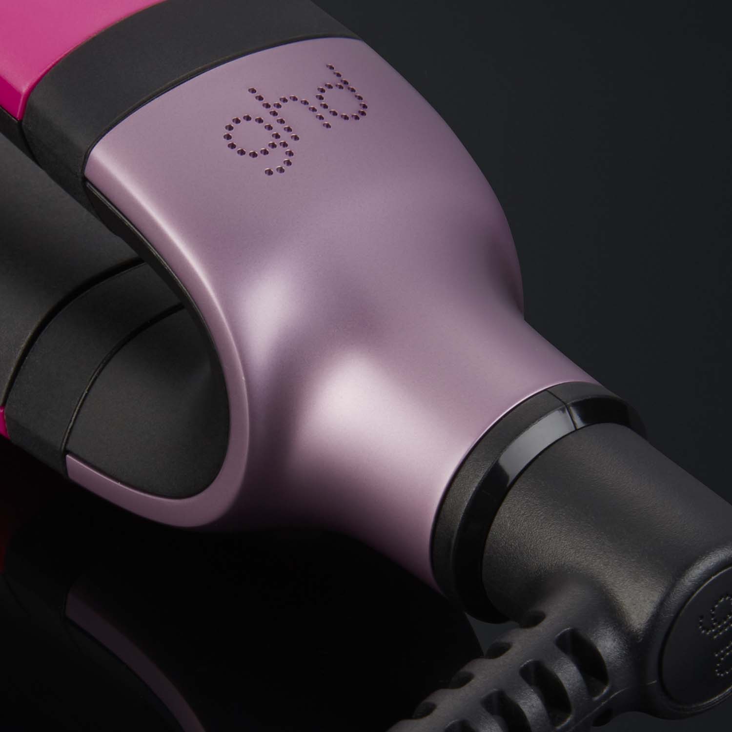 plancha ghd platinum+ rosa con cable giratorio