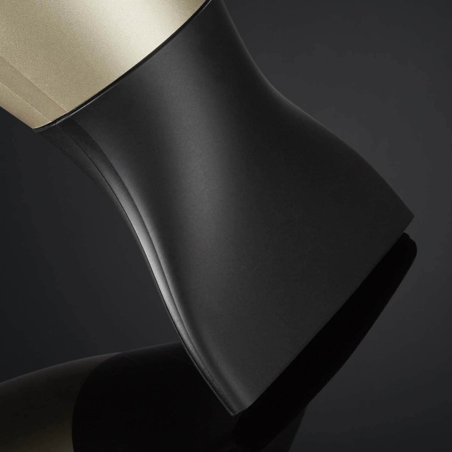 Nozzle close up - helios champagne gold