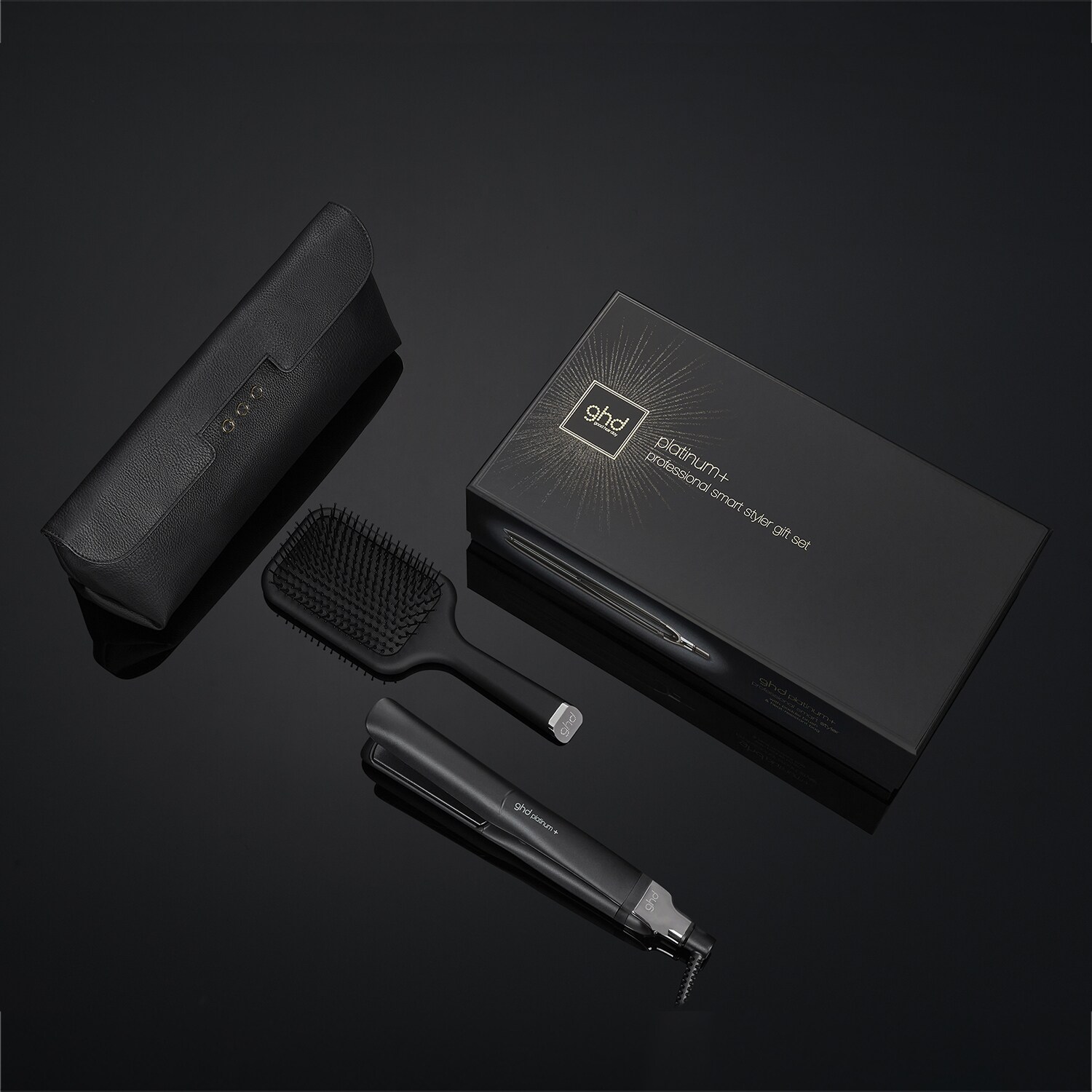 ghd platinum+ Haarglätter in Schwarz mit Zubehör