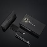 GHD PLATINUM+ SMART STYLER GIFT SET