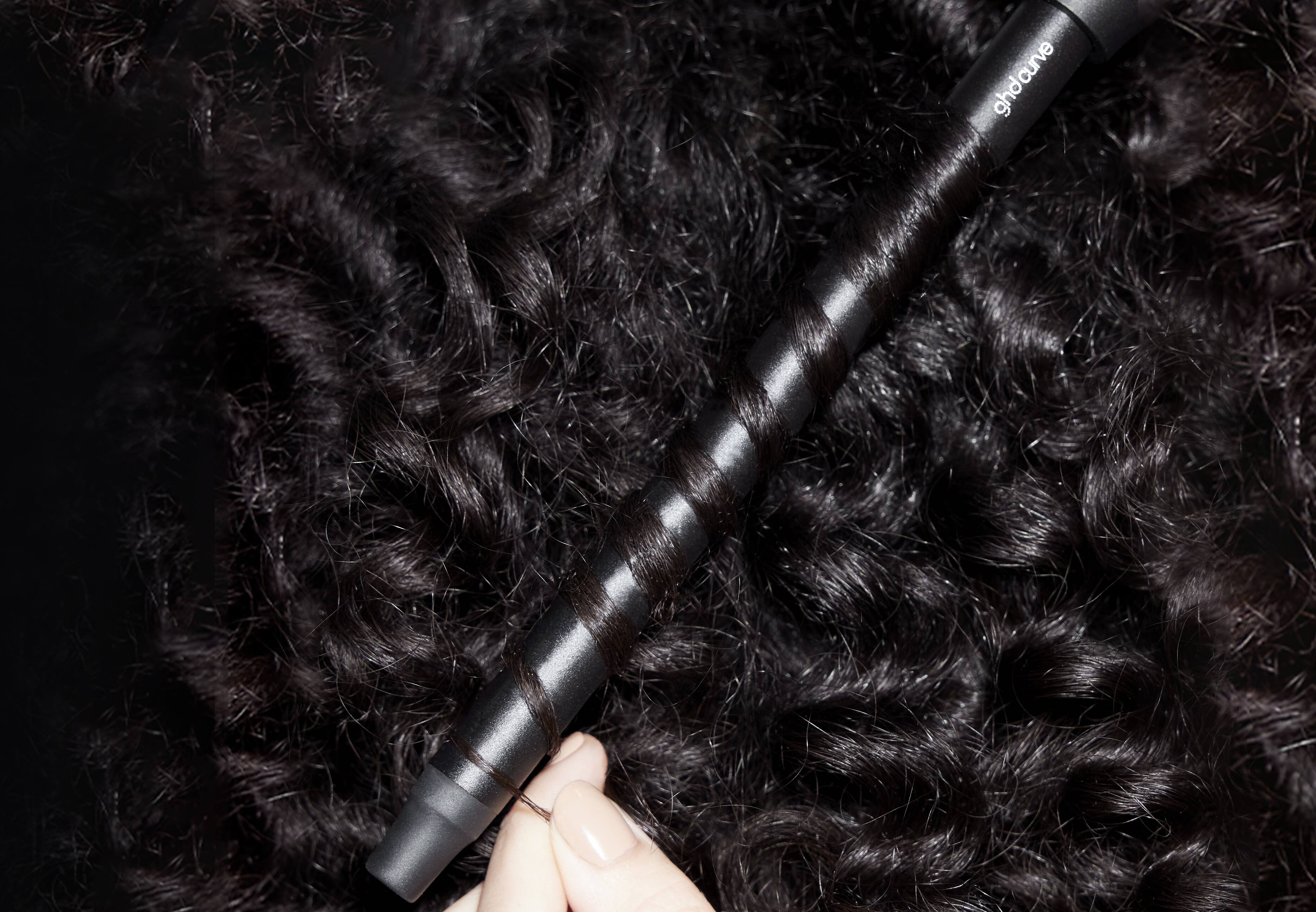 ghd thin wand tool in hair