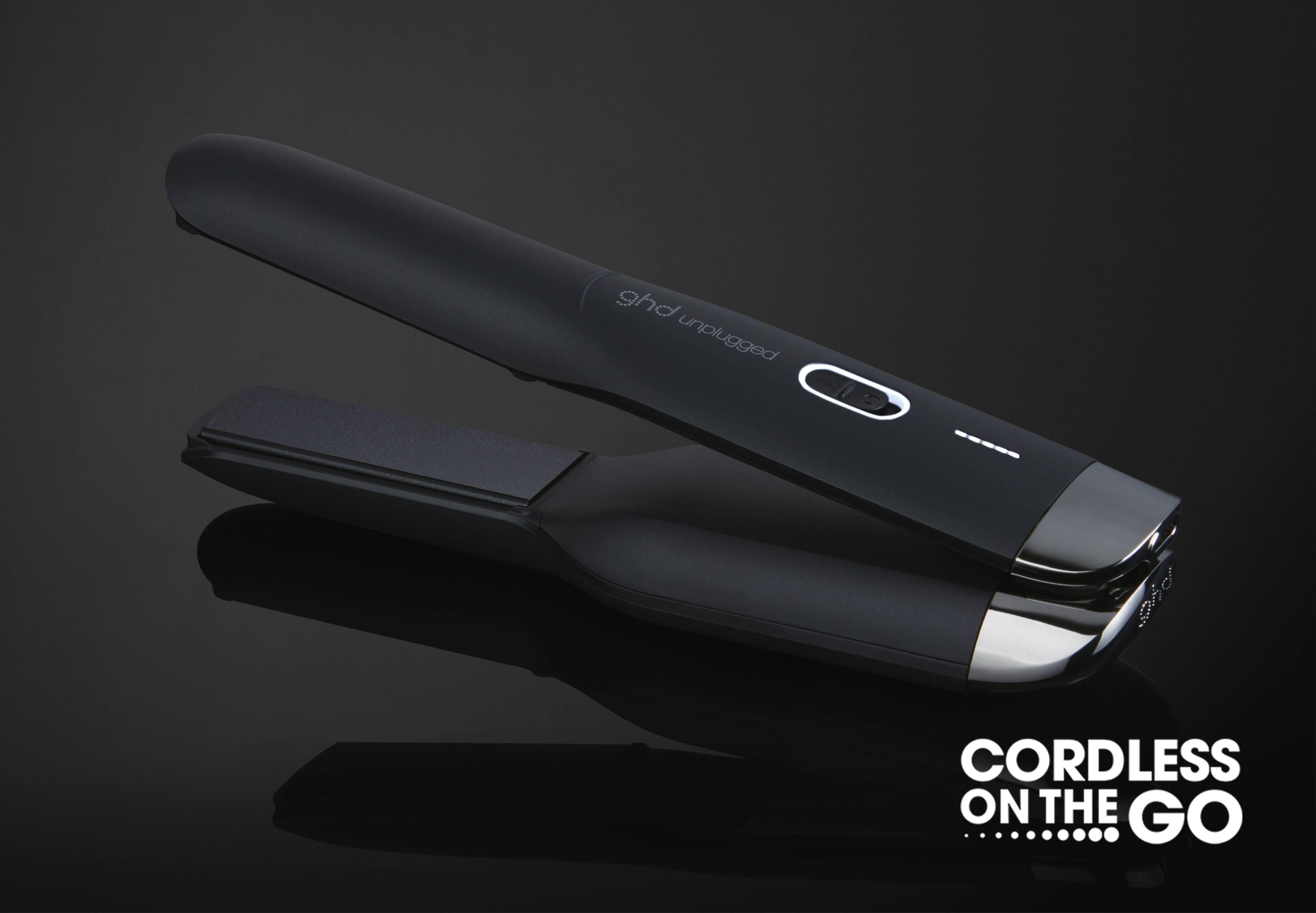 ghd unplugged cordless styler in black